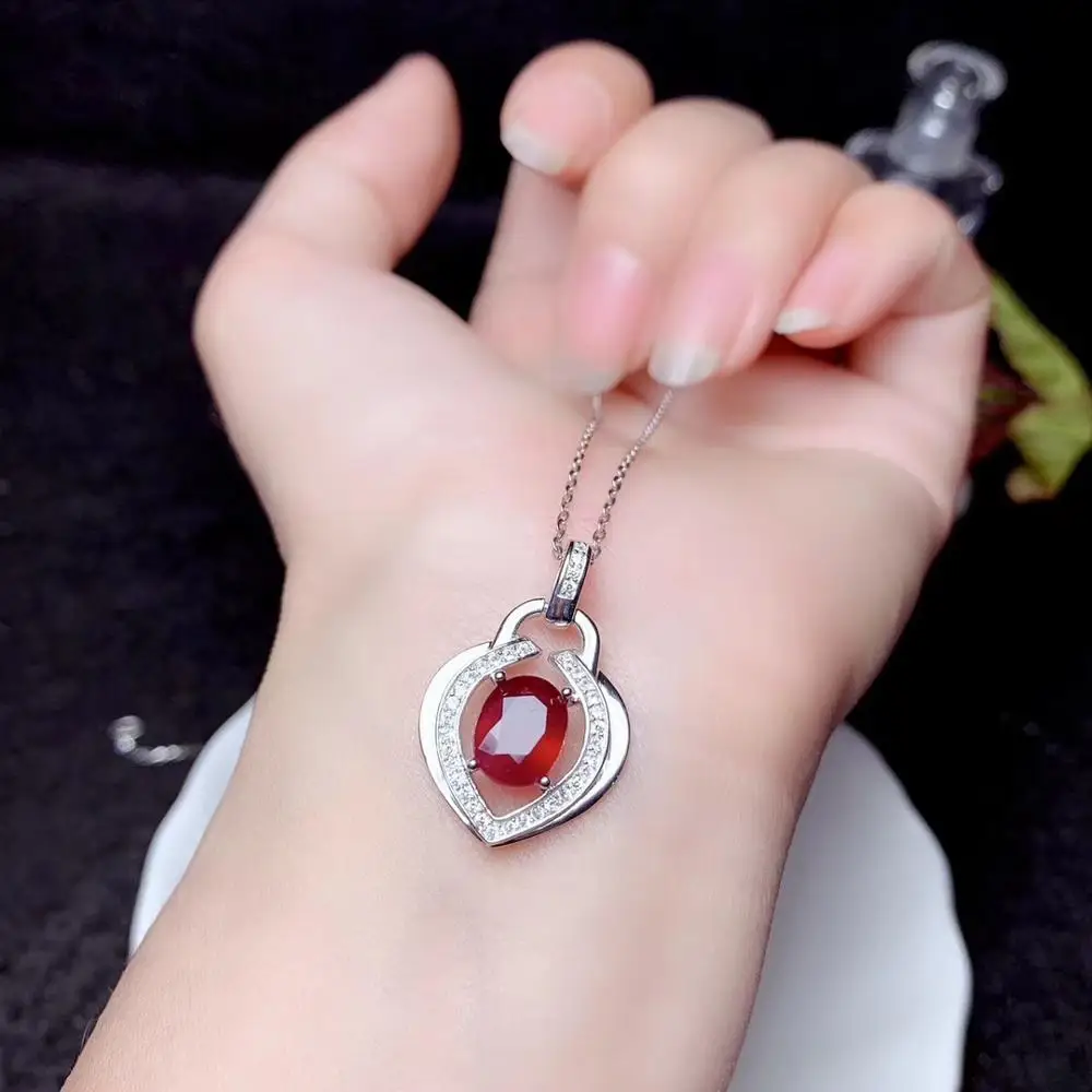 bijou rubis certifié