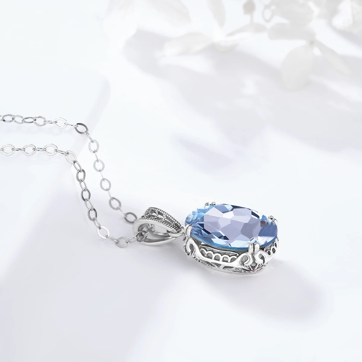 bijou en Aigue-Marine Maison du Pendentif