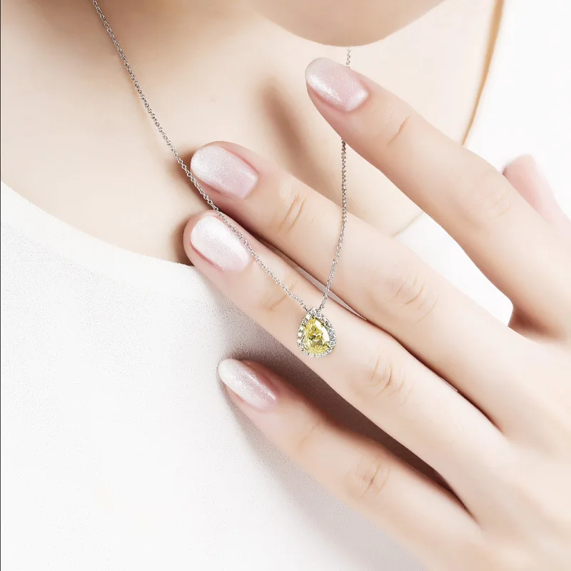 collier avec pendentif citrine goutte