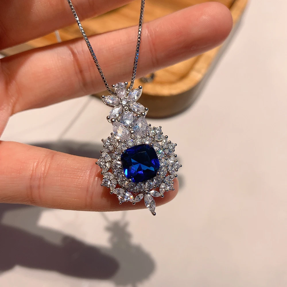 pendentif saphir fleur