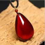 pendentif ambre cerise