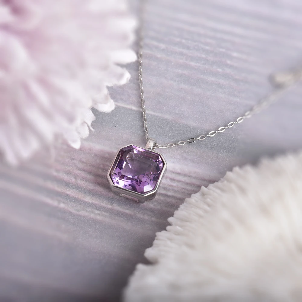 pendentif améthyste carrée en argent
