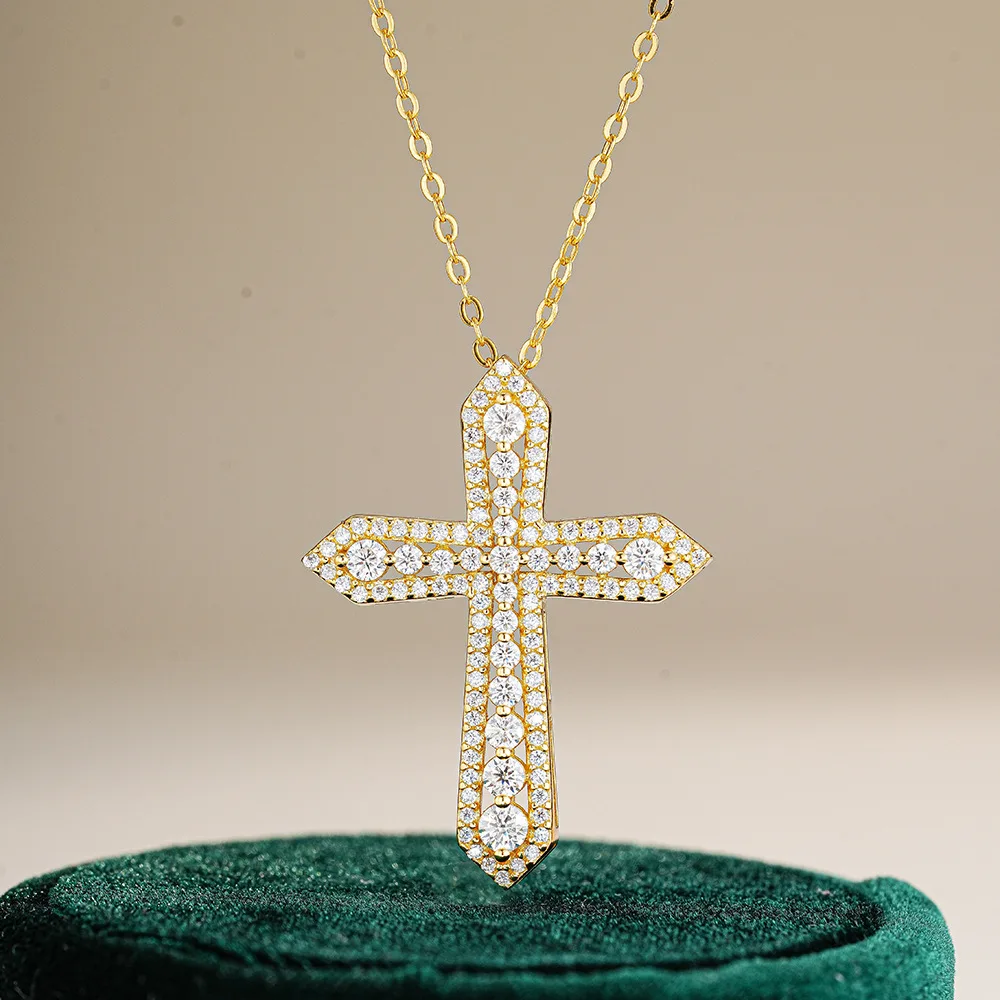 pendentif diamant homme finition or blanc