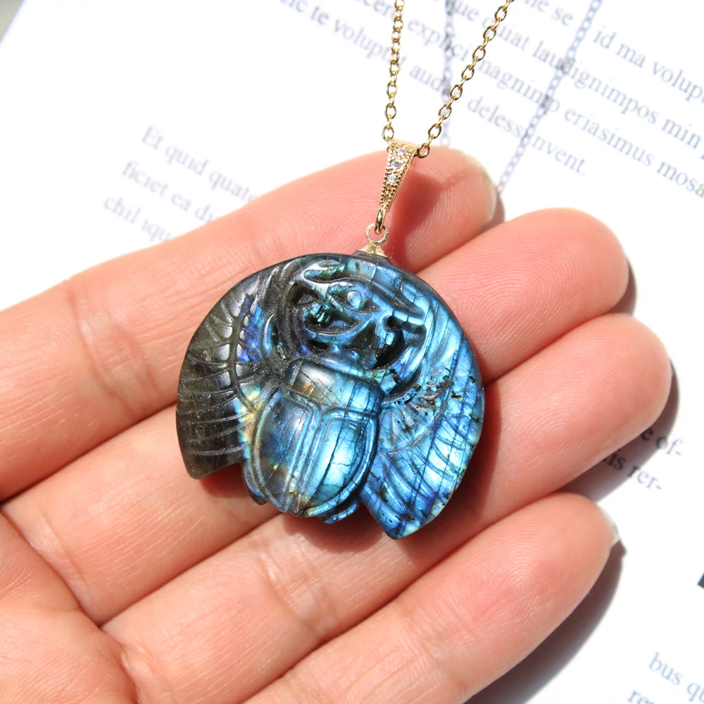 bijou en Labradorite Egyptien