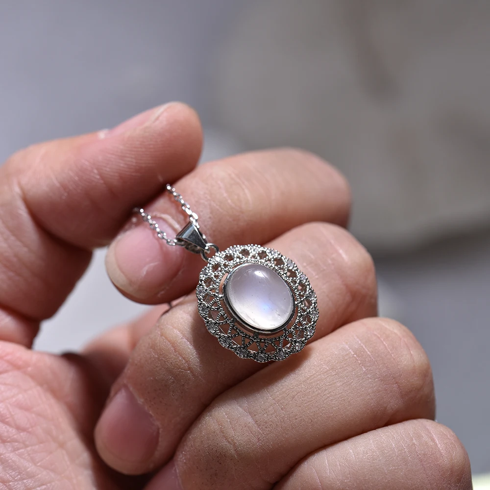 pendentif en pierre de lune authentique