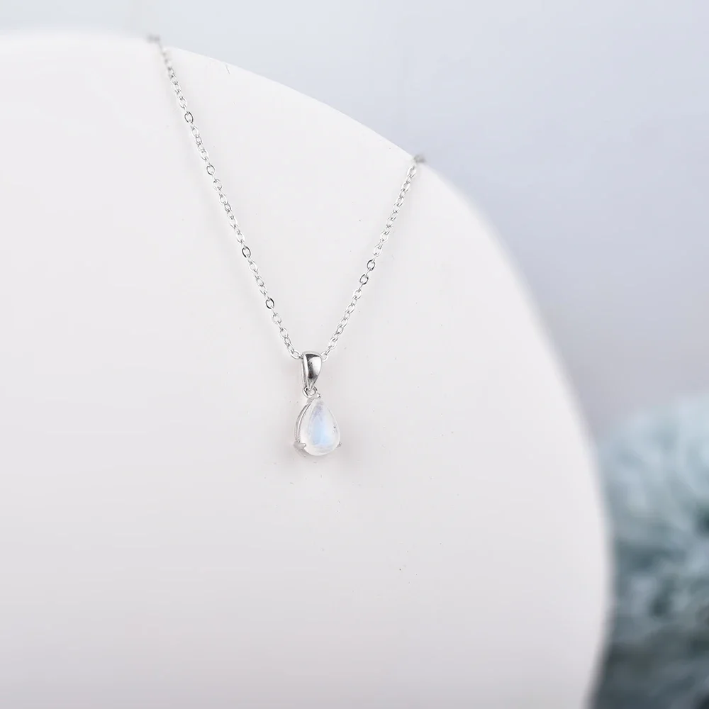 collier pendentif pierre de lune