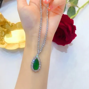 pendentif émeraude poire en argent