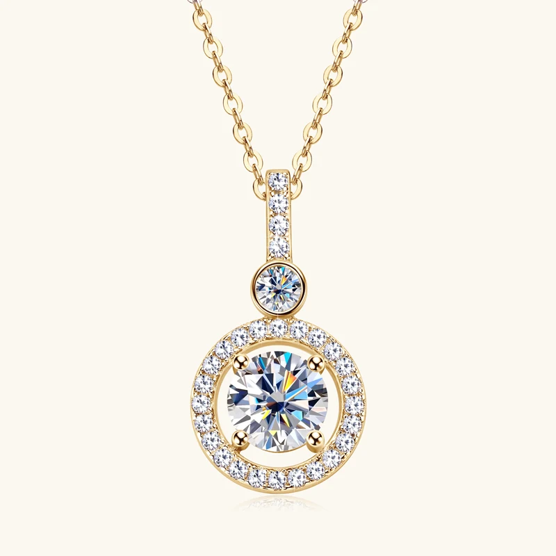bijou sophistiqué en or