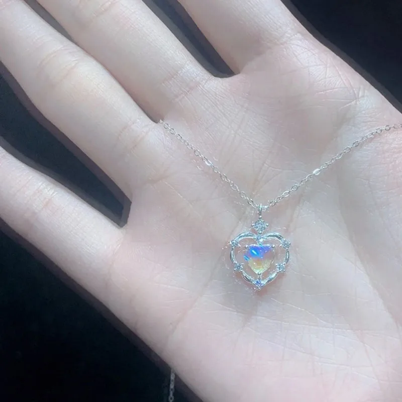 pendentif en argent sterling avec pierre de lune