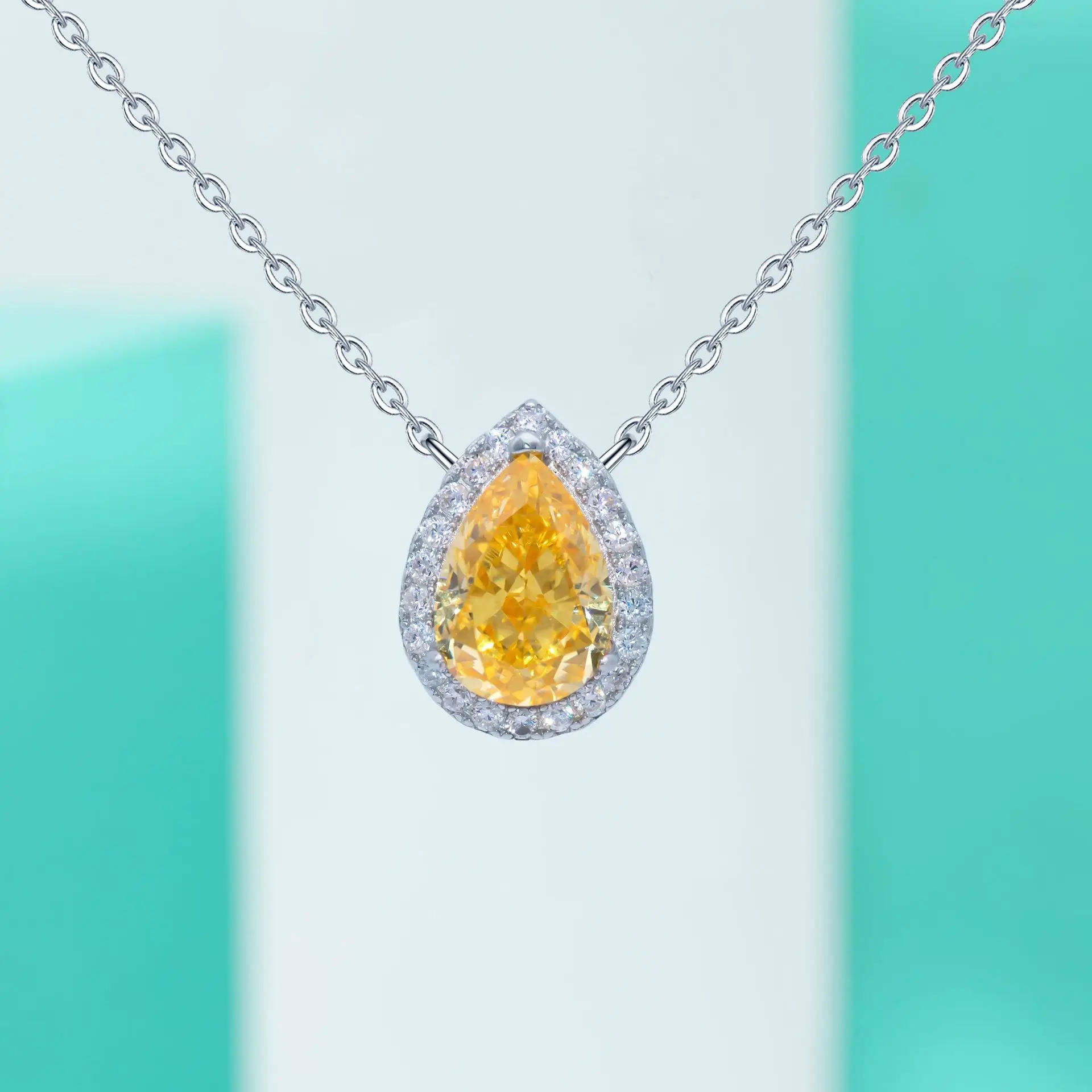 pendentif en citrine en forme de goutte