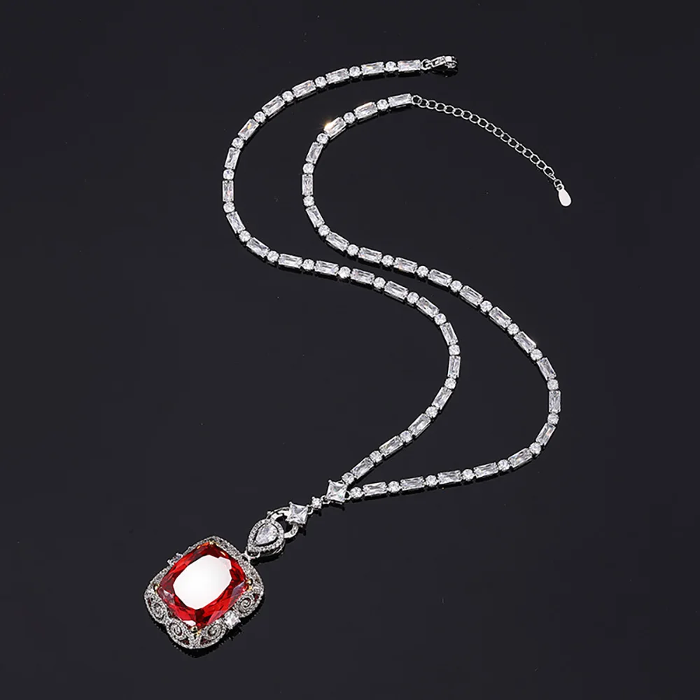 bijou rubis de laboratoire