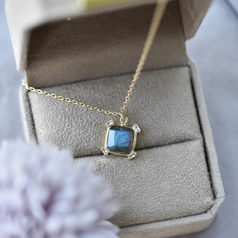 pendentif en labradorite pour homme