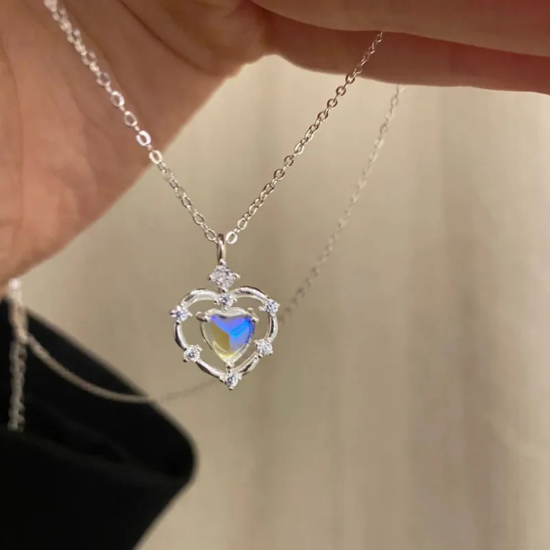 bijou en argent pierre de lune