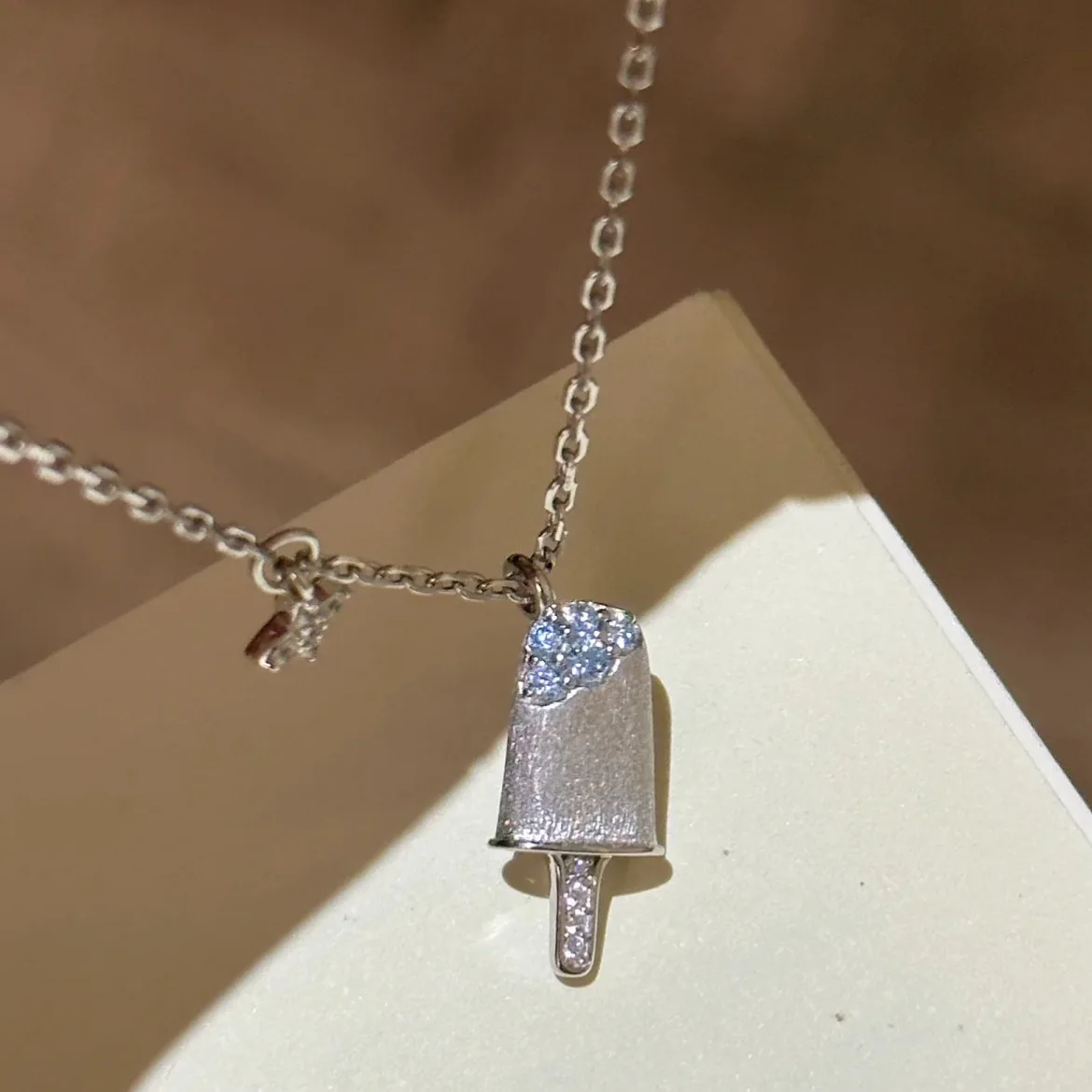 pendentif Maison du Pendentif Aigue-Marine Glace