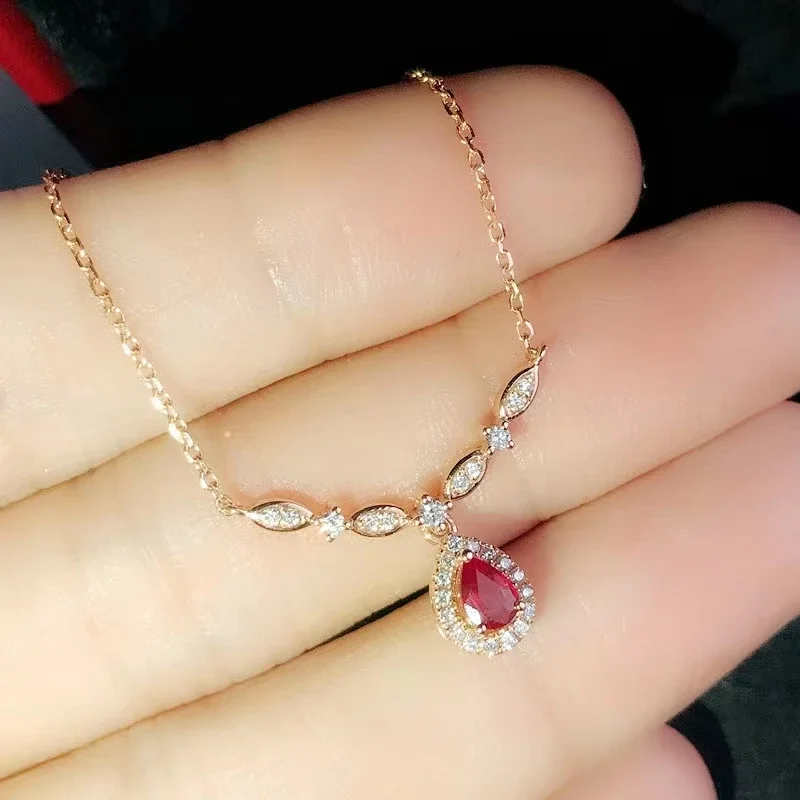 pendentif en rubis et diamants