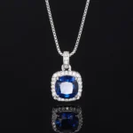 pendentif saphir carré sophistiqué