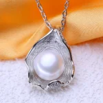pendentif perle huitre