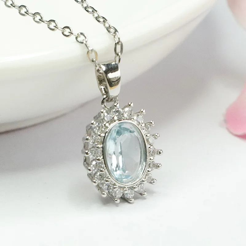 bijou élégant en Topaze Bleue