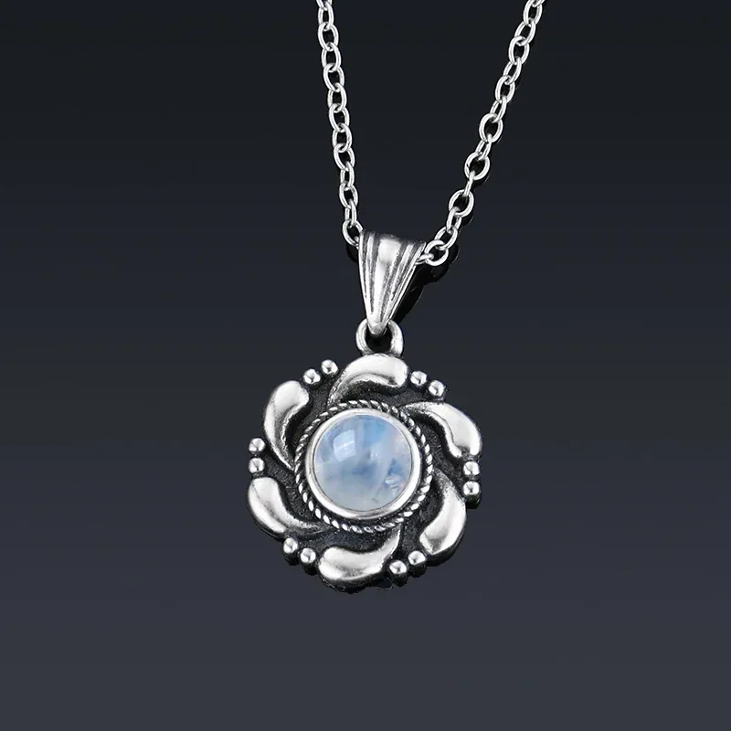 pendentif pierre de lune celtique