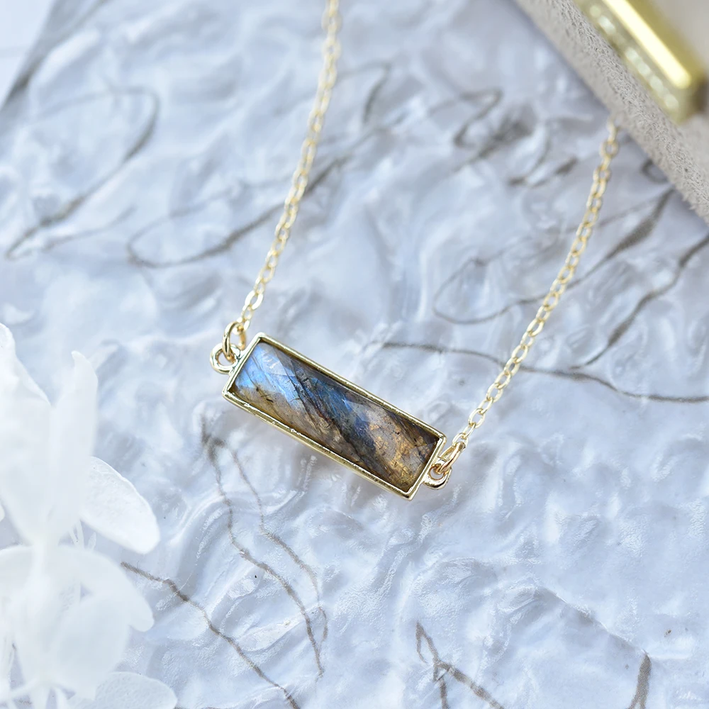 pendentif en pierre naturelle labradorite