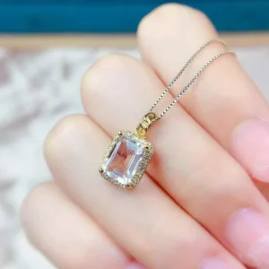 pendentif topaze blanche en or doré