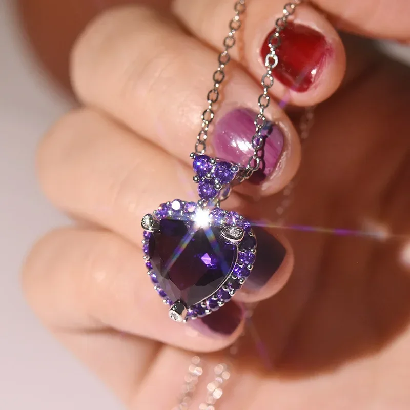 bijou en améthyste et topaze