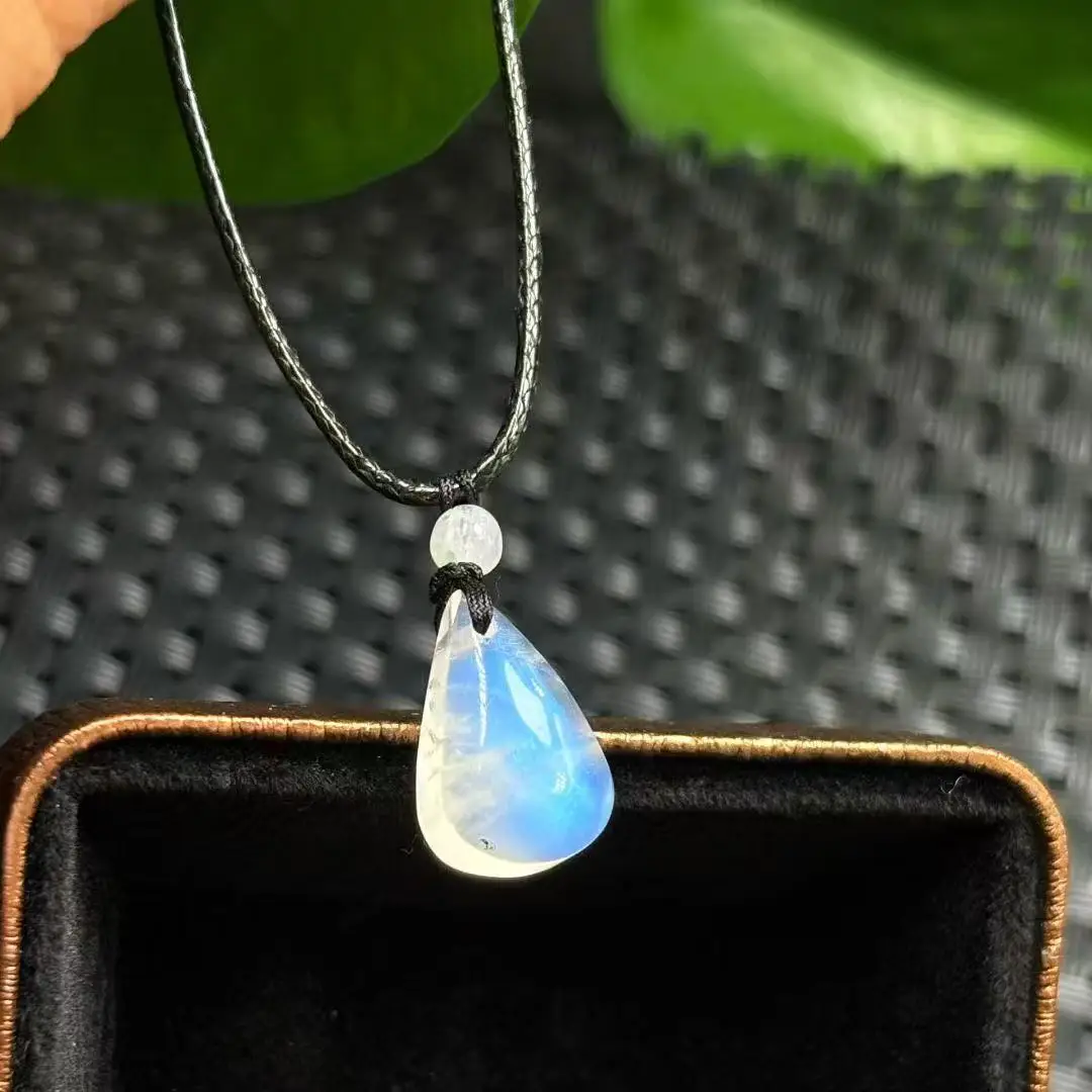pendentif pierre de lune goutte