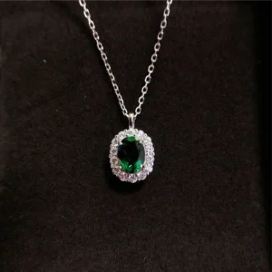 pendentif émeraude polie