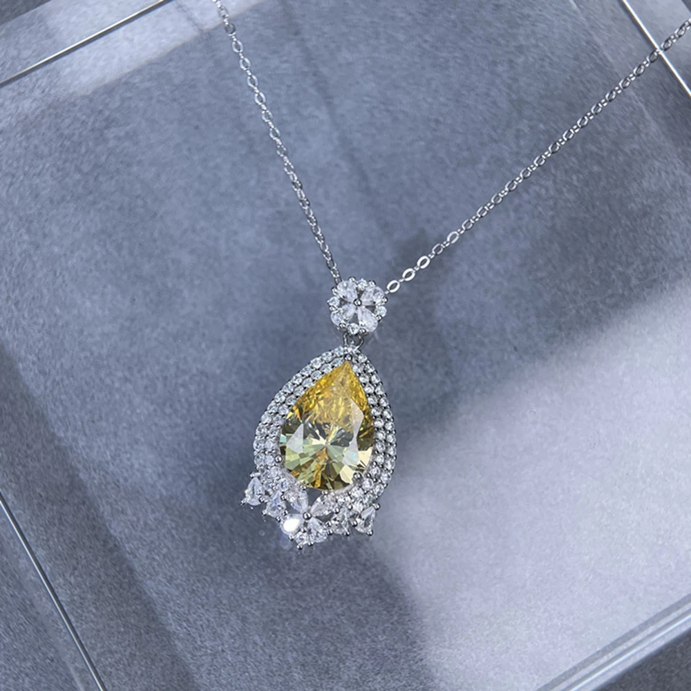pendentif pierre citrine éclat porté