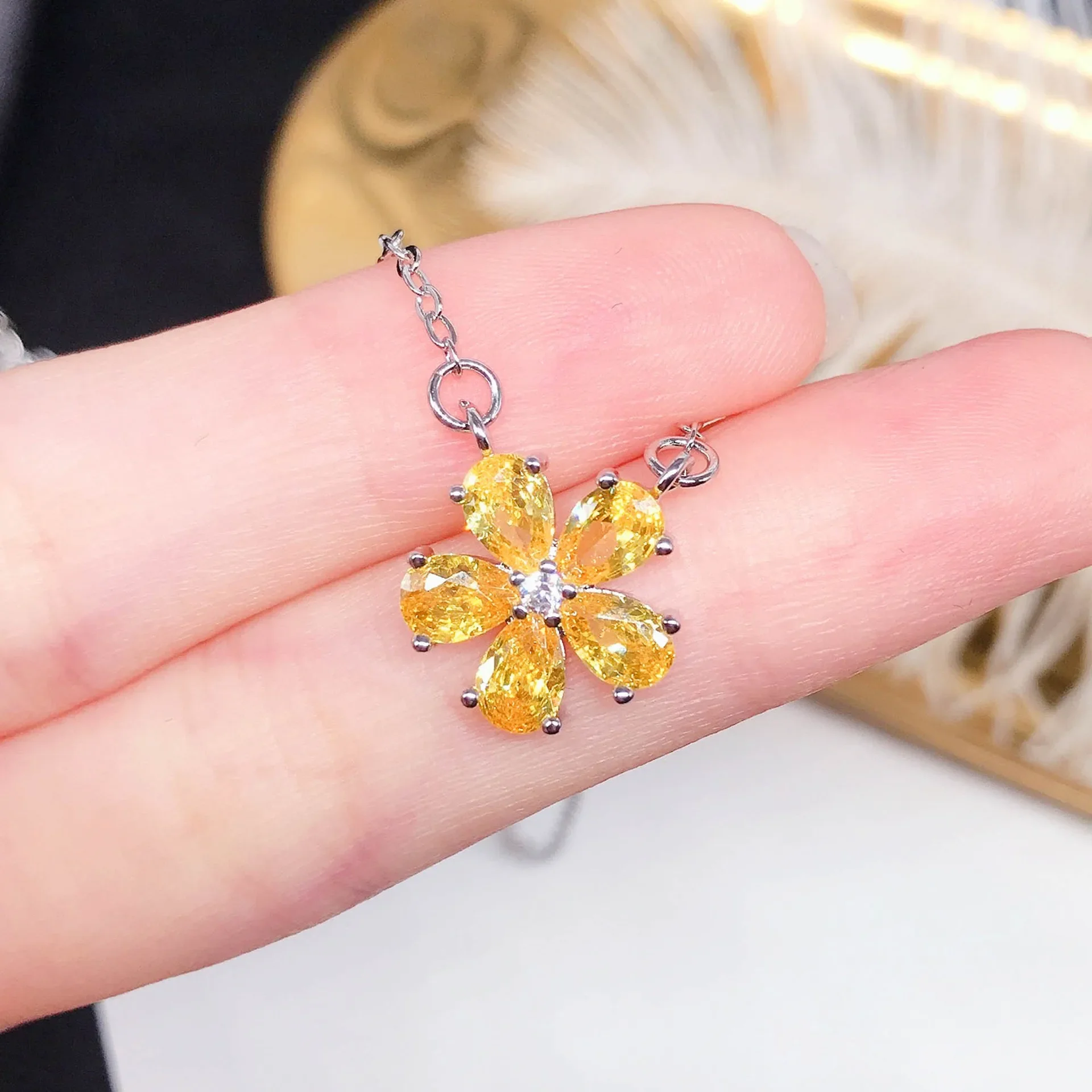 bijou en argent et topaze