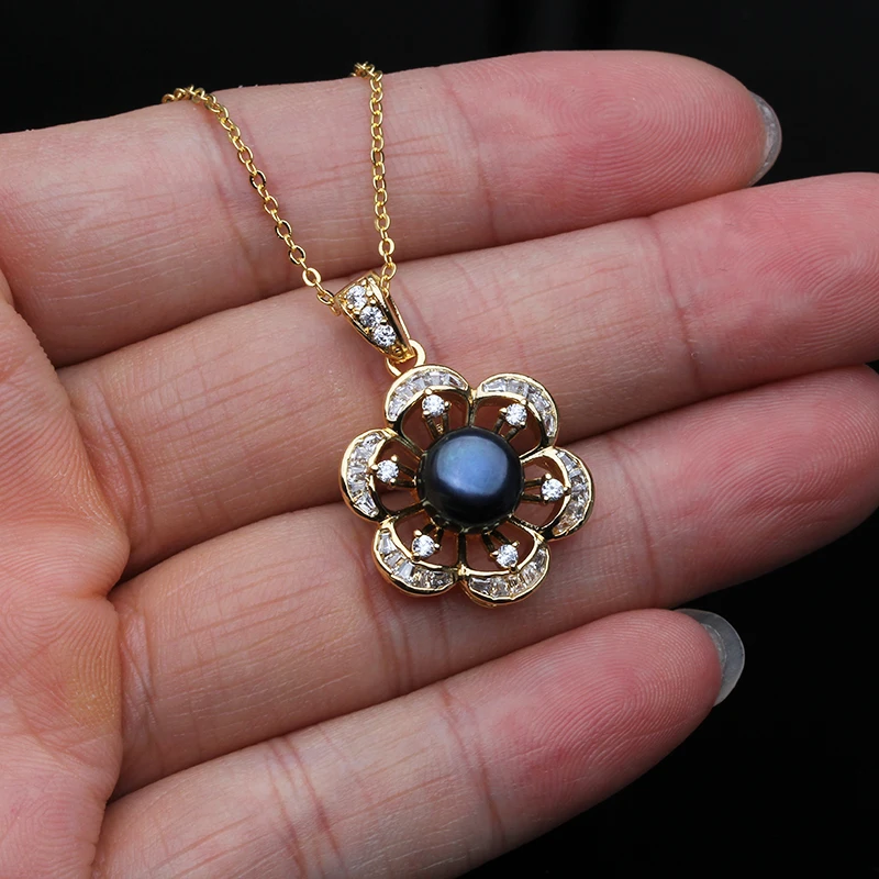 pendentif élégant avec perle