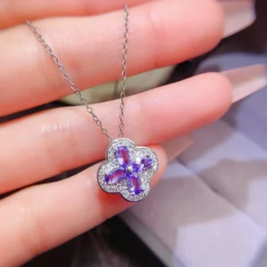 pendentif tanzanite croix