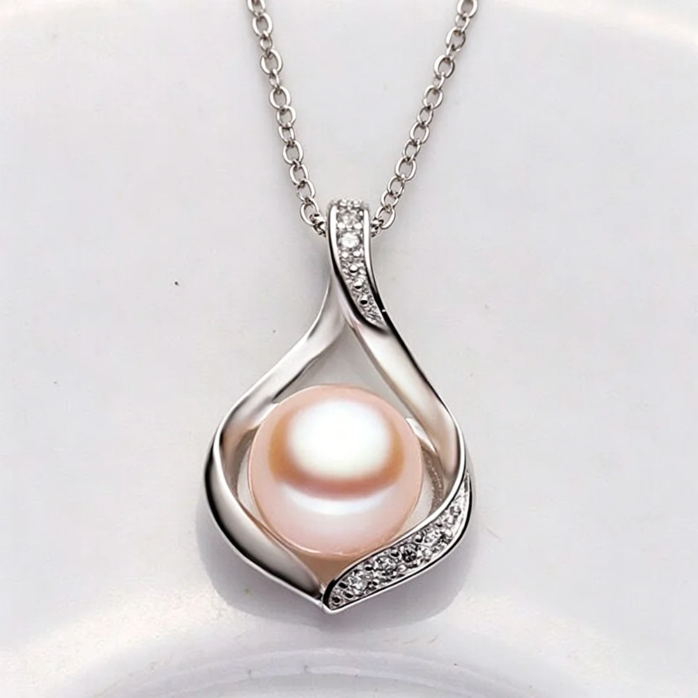 Pendentif avec perle douce en bijoux Maison du Pendentif