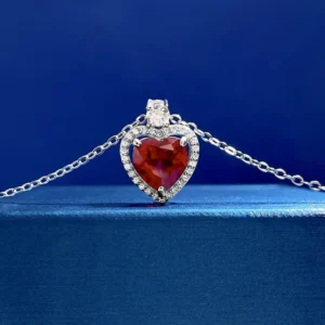 pendentif rubis cœur en argent